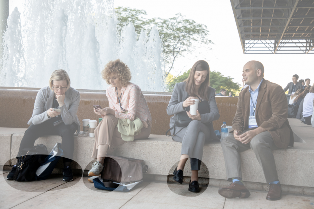 Women ASCO attendees in comfortable shoes
